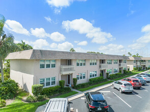 Marina Townhomes in Dania, FL - Building Photo - Building Photo