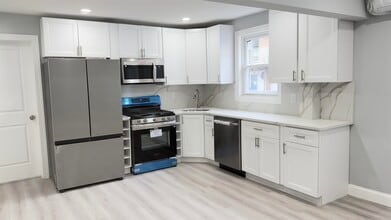 137 41st St in Union City, NJ - Building Photo - Building Photo