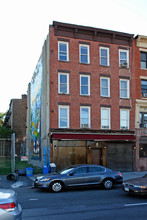 209 4th Ave in Brooklyn, NY - Foto de edificio - Building Photo