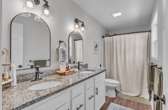 916 SW Warren Ave in Topeka, KS - Building Photo - Building Photo