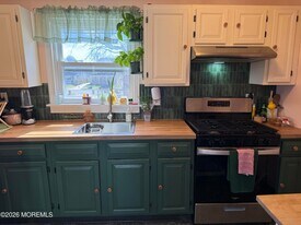 410 Fifth Ave, Unit 2R in Asbury Park, NJ - Building Photo