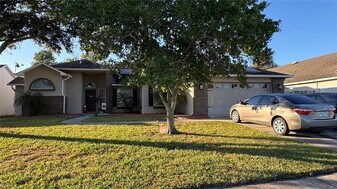 3923 Blackberry Cir in St. Cloud, FL - Building Photo