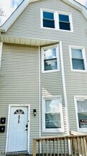 473 Grove St, Unit 1 in Irvington, NJ - Building Photo - Building Photo