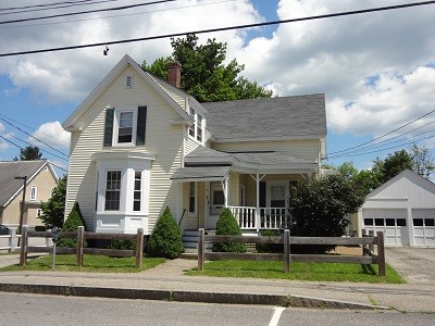 51 Langdon St in Plymouth, NH - Building Photo