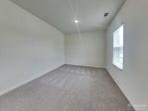 2528 Granite Pass in Glenn Heights, TX - Building Photo - Building Photo