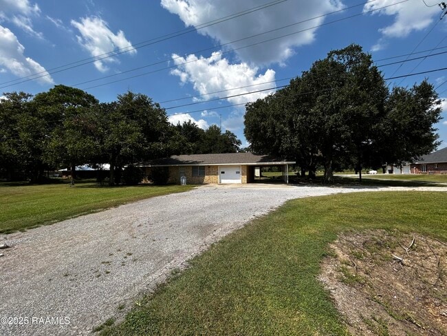 7604 LA-14 in New Iberia, LA - Building Photo - Building Photo