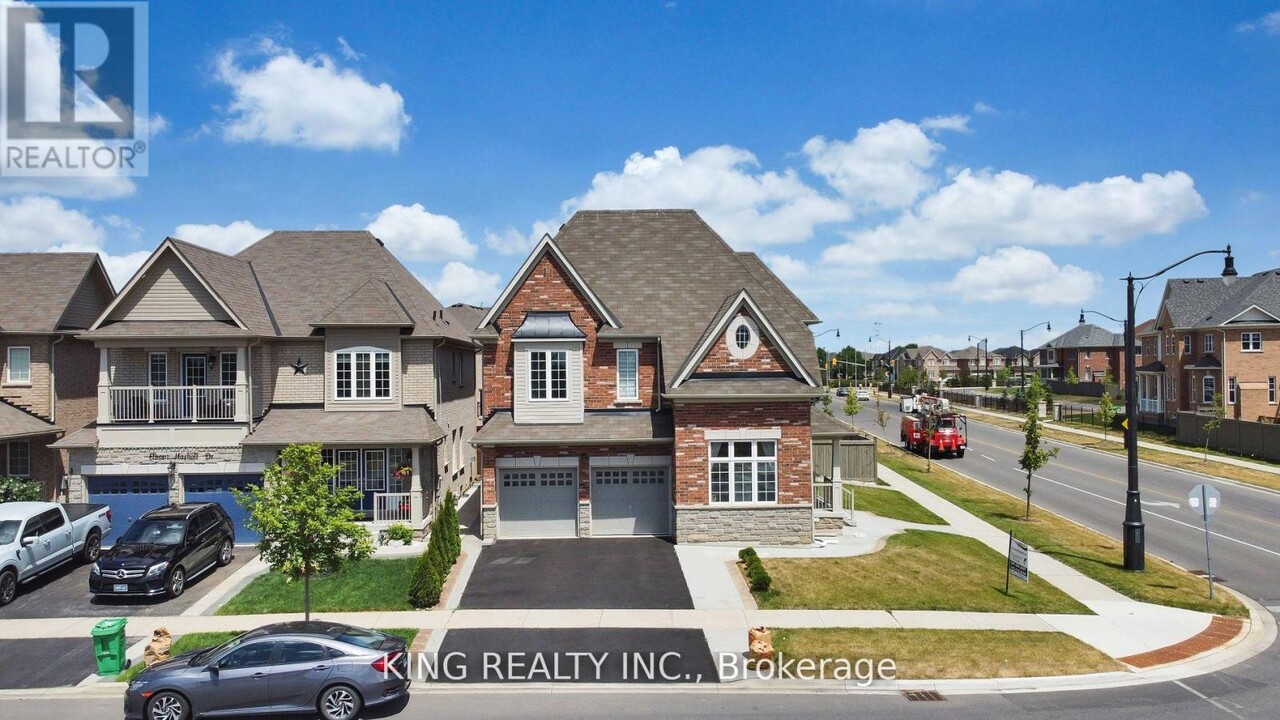 283 Elbern Markell Dr in Brampton, ON - Building Photo