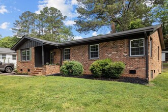 2124 North Hills Dr in Raleigh, NC - Building Photo - Building Photo