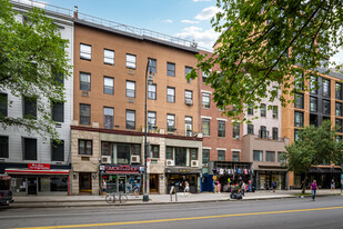 217 W 14th St in New York, NY - Foto de edificio - Building Photo