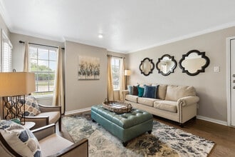 Windhaven Park in Plano, TX - Foto de edificio - Building Photo