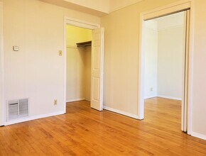4637 N Damen Ave in Chicago, IL - Building Photo - Building Photo