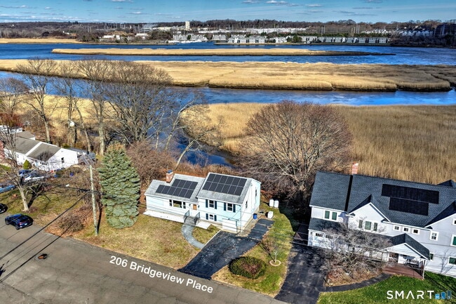 property at 206 Bridgeview Pl