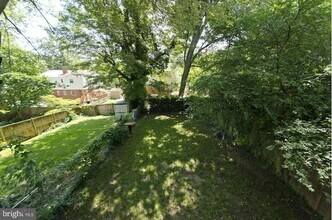 5835 Fifer Dr in Alexandria, VA - Building Photo - Building Photo