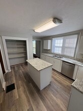 420 W Old Andrew Johnson Hwy in New Market, TN - Building Photo - Building Photo