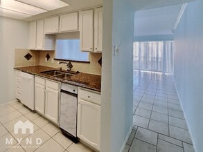 4557 N O Connor Rd in Irving, TX - Building Photo - Building Photo