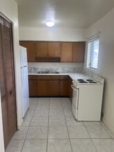 525 NE 150th St, Unit 4 in Miami, FL - Building Photo - Building Photo