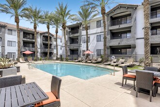 Mandarina Apartments in Phoenix, AZ - Building Photo - Building Photo