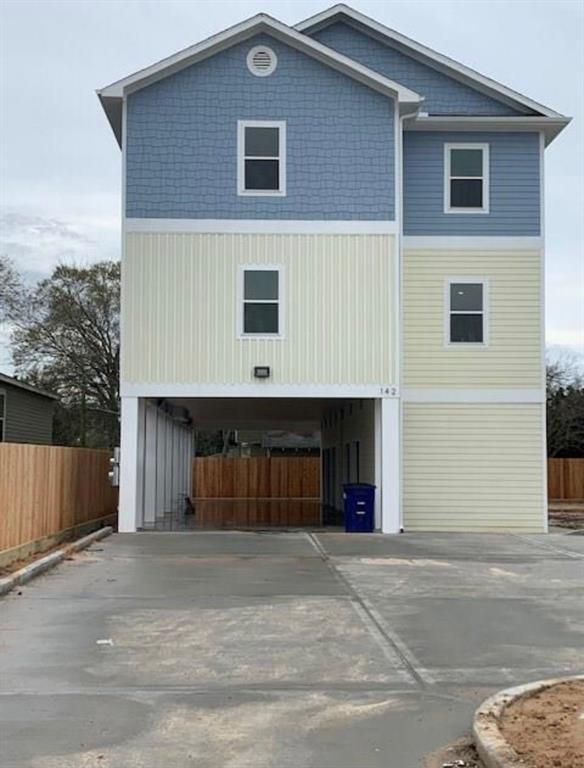 142 W 5th St-Unit -D in Kemah, TX - Building Photo - Building Photo