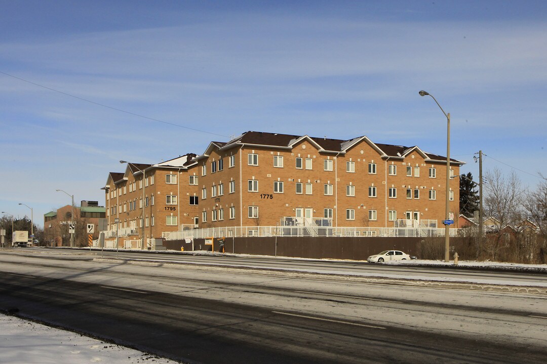 1775-1795 Markham Rd in Toronto, ON - Building Photo