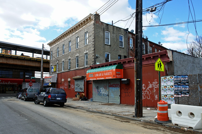 3307 Fulton St in Brooklyn, NY - Foto de edificio - Building Photo