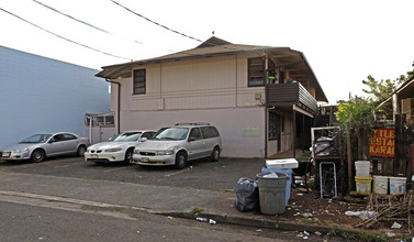 907 Palm Pl in Wahiawa, HI - Building Photo - Building Photo