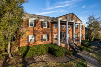 Windsor Court in Knoxville, TN - Foto de edificio - Building Photo