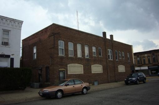 315-317 Dewitt St in Portage, WI - Building Photo