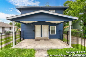 1336 W Ridgewood Ct in San Antonio, TX - Building Photo - Building Photo
