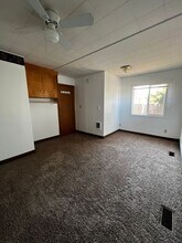 802-806 Queen Ave SE in Albany, OR - Building Photo - Building Photo