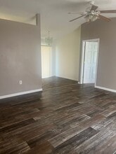 633 Nardello Dr in Deltona, FL - Building Photo - Building Photo