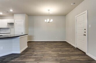 617 Blackland dr in Venus, TX - Building Photo - Building Photo