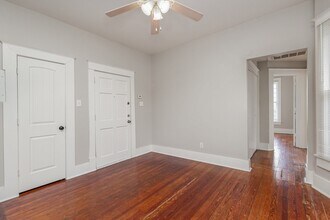1230 Kings Hwy in Dallas, TX - Building Photo - Building Photo