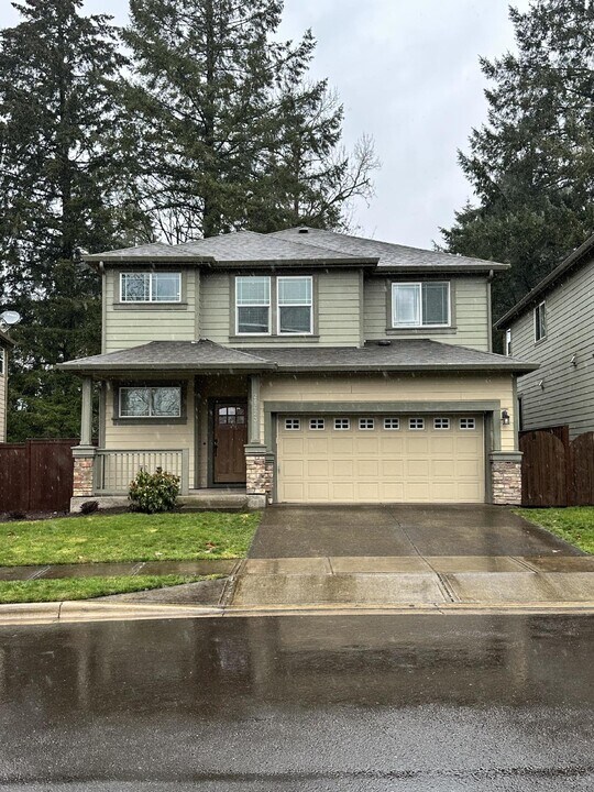 28623 Greenway Dr in Wilsonville, OR - Foto de edificio