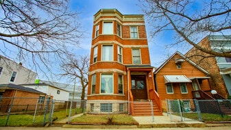 7114 S Drexel Ave, Unit 2 in Chicago, IL - Building Photo