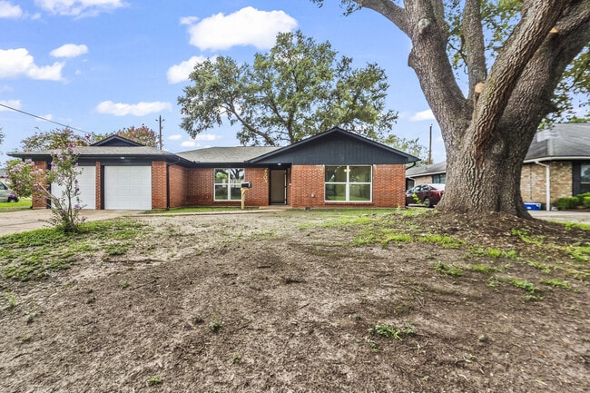 property at 4903 Mayflower St