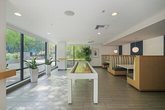 Revere Campbell in Campbell, CA - Foto de edificio - Building Photo