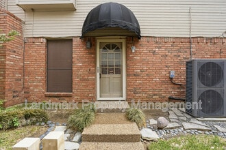 5845 Water Ridge Dr in Arlington, TX - Building Photo - Building Photo