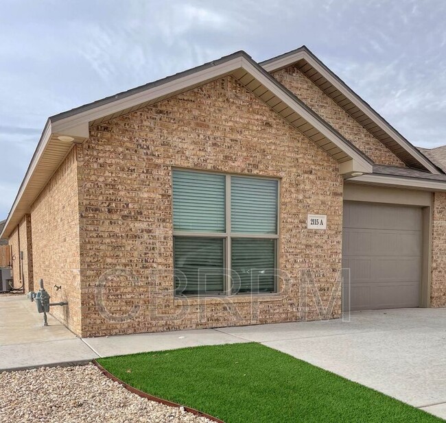 property at 2129 N Texas Ave