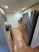 10641 SW 108th Ave in Miami, FL - Building Photo - Building Photo