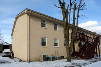 Garden Brooke Apartments in Lexington, KY - Building Photo - Building Photo