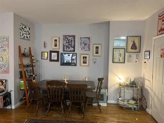 323 Eldert St in Brooklyn, NY - Building Photo - Building Photo