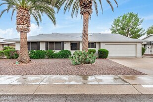 10725 W El Capitan Cir, Unit 3Rear in Sun City, AZ - Building Photo