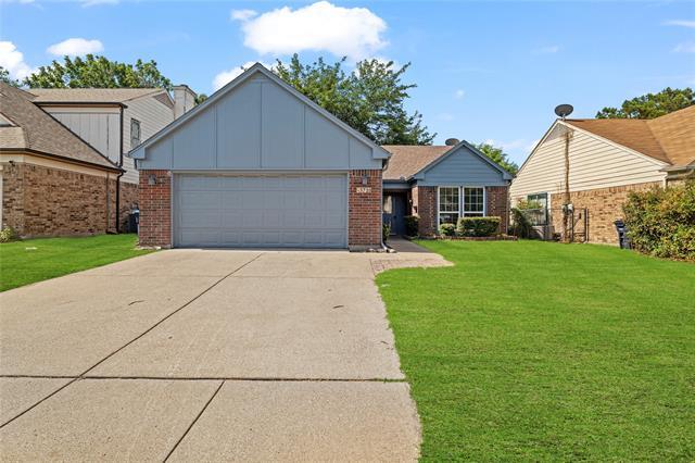 3720 River Birch Rd in Fort Worth, TX - Building Photo - Building Photo