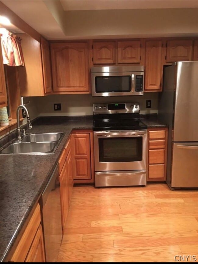 property at 61 Midlake Cir