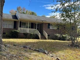 1801 Azalea St in Rocky Mount, NC - Building Photo