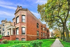 property at 3287 W Wrightwood Ave