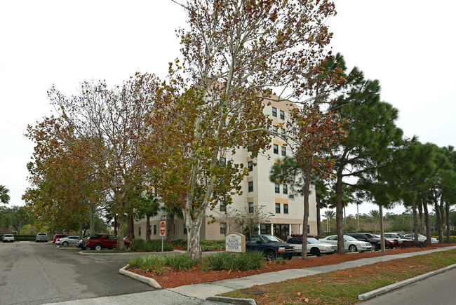 Ralph Richards Towers in Clearwater, FL - Foto de edificio - Building Photo