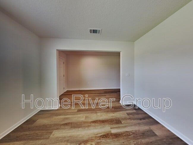3059 Heritage Plantation Blvd in Laurel Hill, FL - Building Photo - Building Photo