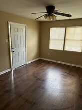 5730 Cameron Blvd in New Orleans, LA - Building Photo - Building Photo