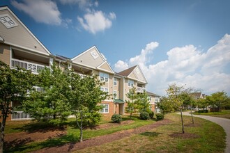 Sheffield Greens Apartments in Waldorf, MD - Building Photo - Building Photo